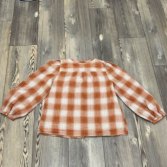 Universal Threads Orange Plaid Top - Picture 2 of 8